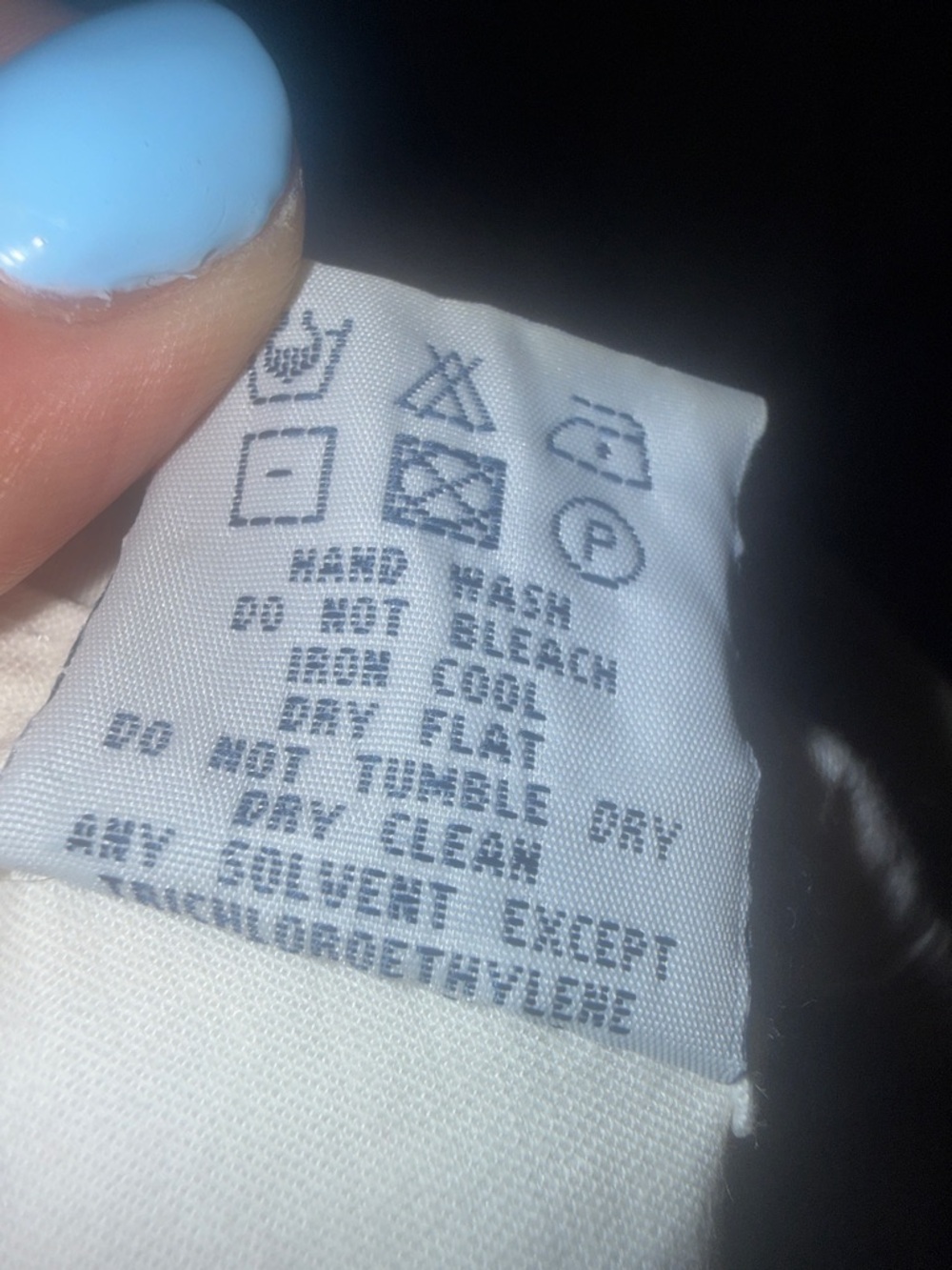 Burberry White Cotton Logo Cap - Picture 10 of 11